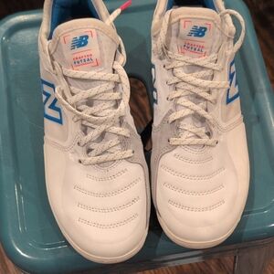 New Balance Audaro Futsal 7 mens